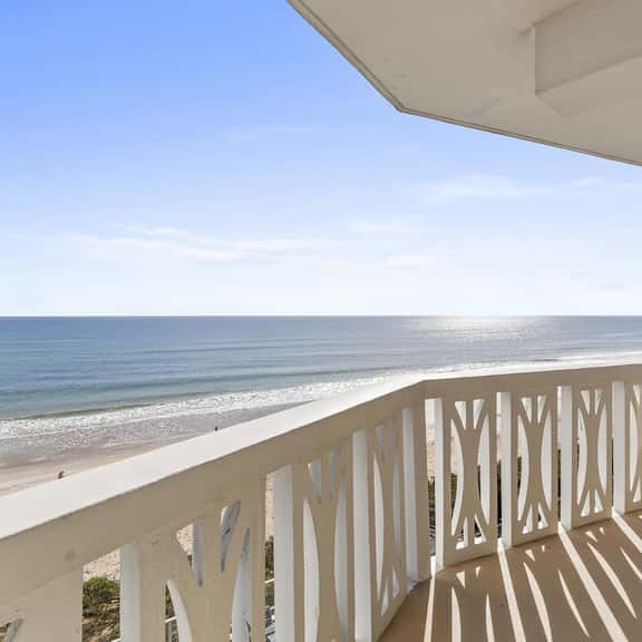 Salt & Linen - Upscale Ormond Beach Condo - Image 1