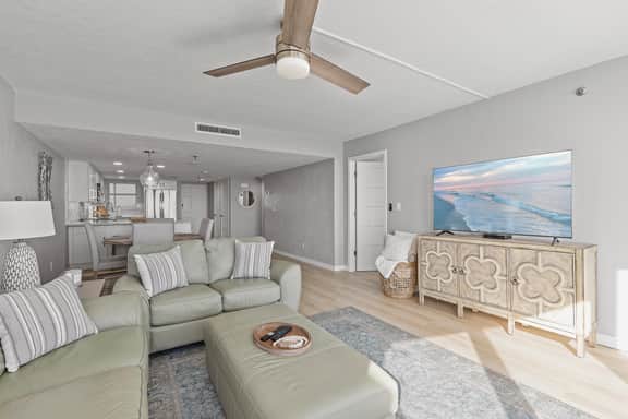 Salt & Linen - Upscale Ormond Beach Condo - Image 5